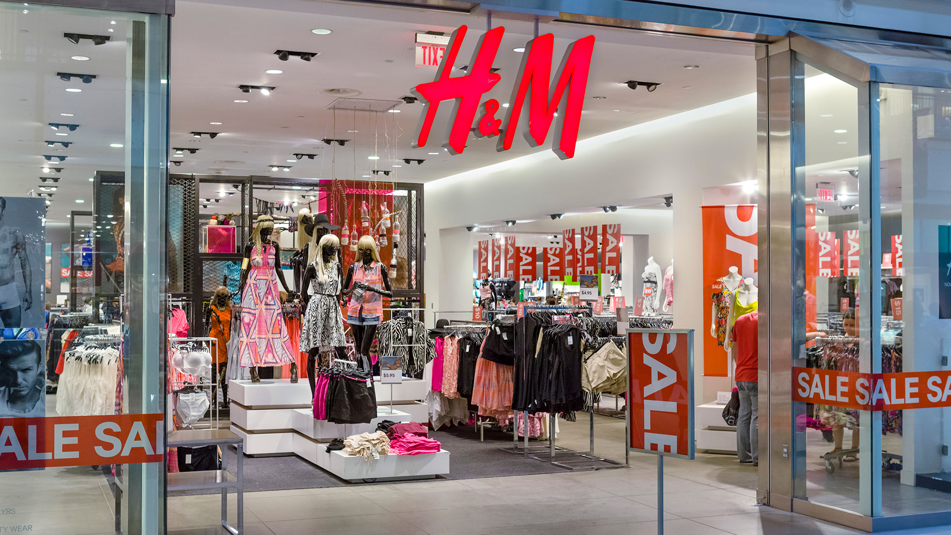 H&m shop clothing line